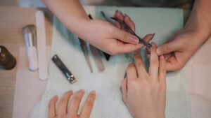 CLASSIC MANICURE 11600X900_0002_19828079-4623-40b2-a541-8f3af62c4b36_0
