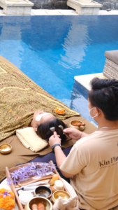 floating healing massage 900x1600 (3)
