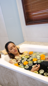 2 - COLLAGEN FRUIT BATH - 900 x 1600
